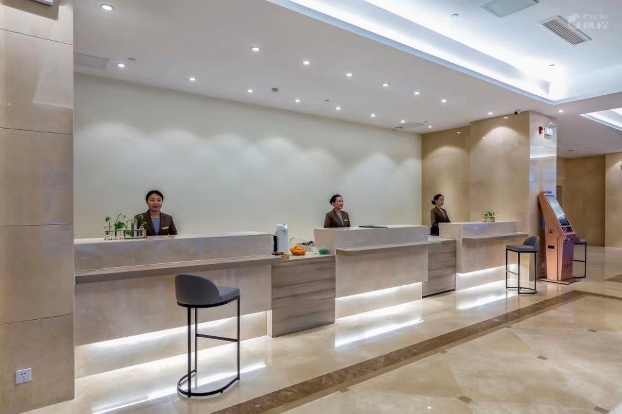 泰安三色格德智慧酒店 正式上线智客迅智能前台